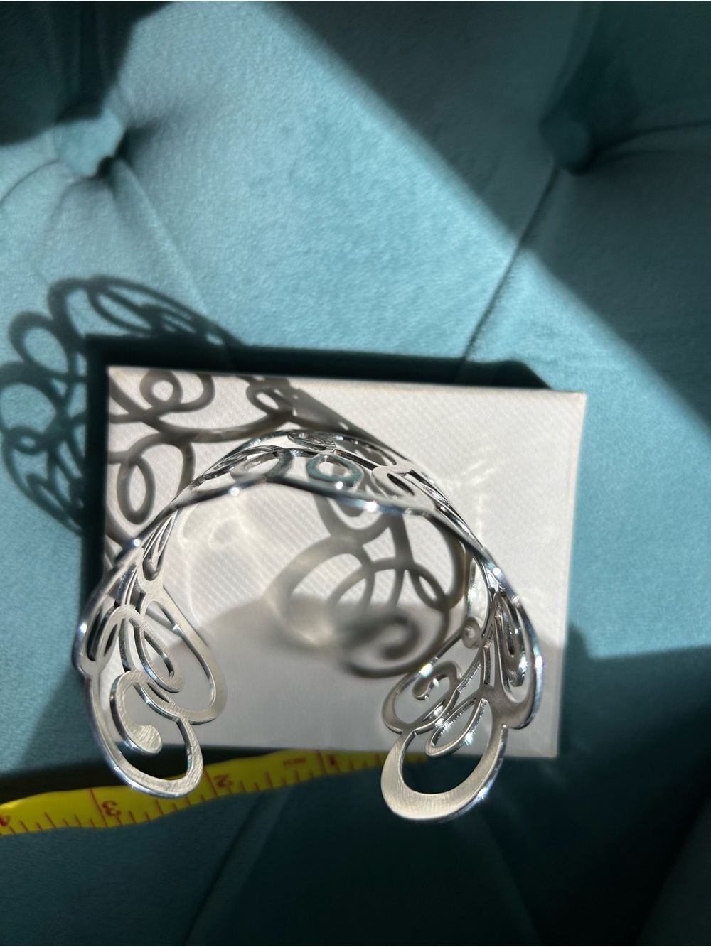 Woman’s bracelets - Picture 3 of 5
